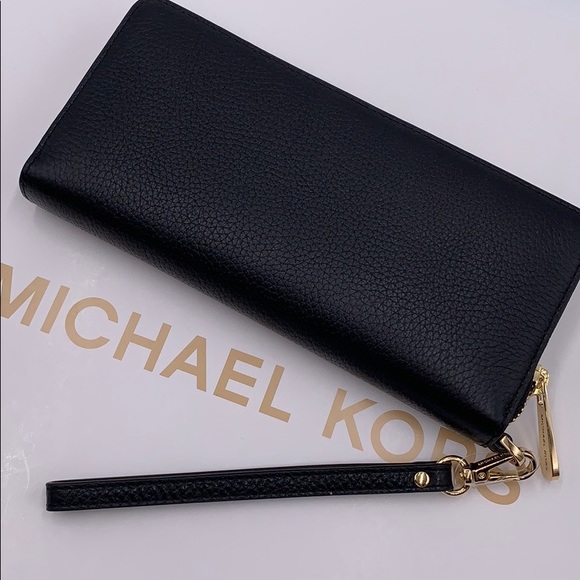 MICHAEL KORS Jet Set Travel Continental Zip - Picture 7 of 14